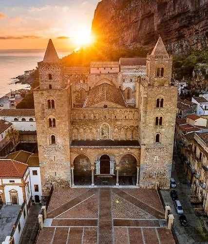 Al 25 Tulipani * Cefalù