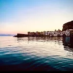 Al 25 Tulipani * Cefalù