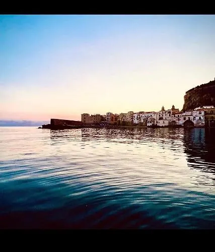 Al 25 Tulipani * Cefalù